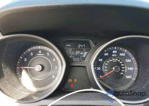 2014 Hyundai Elantra Se z USA, uszkodzony, nr VIN 5NPDH4AE1EH466767